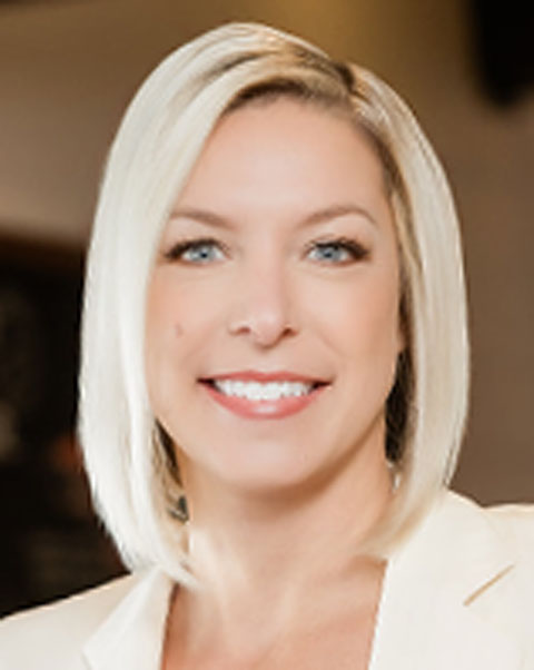 Headshot of Nichole Robillard